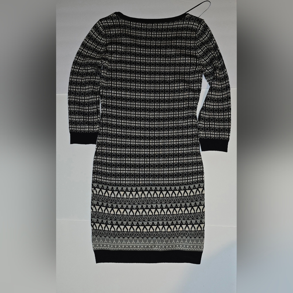 Freshman Black and White Long Sleeve Sweater Dress - Picture 2 of 5